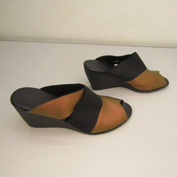 NEW ARCHE Womens Egwazz Sandals Wedge Slip-On Peep Toe  Size 6 - Picture 2 of 7